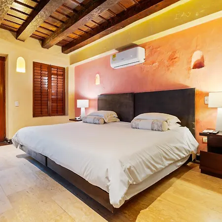 Hotel Reve 3*