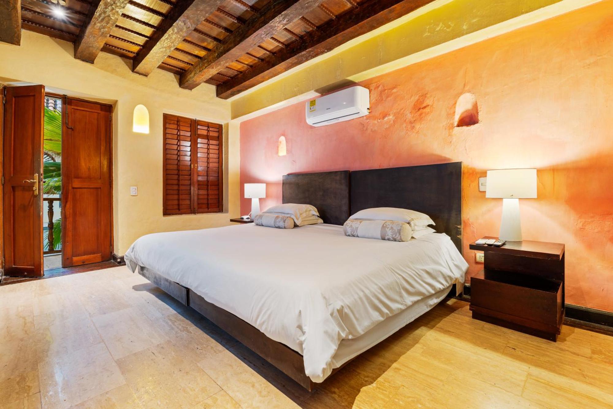 Hotel Reve 3*
