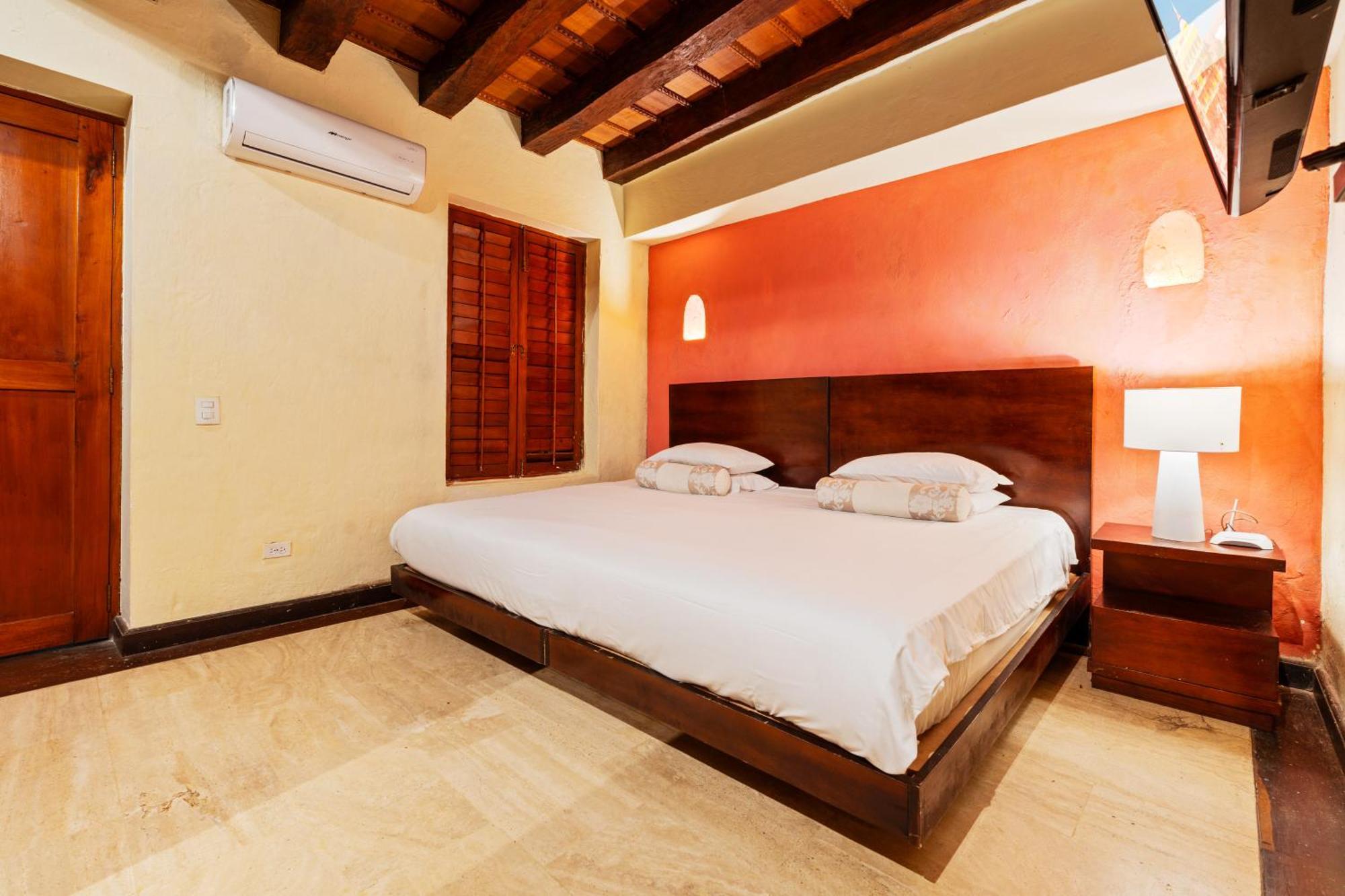 Hotel Reve 3*