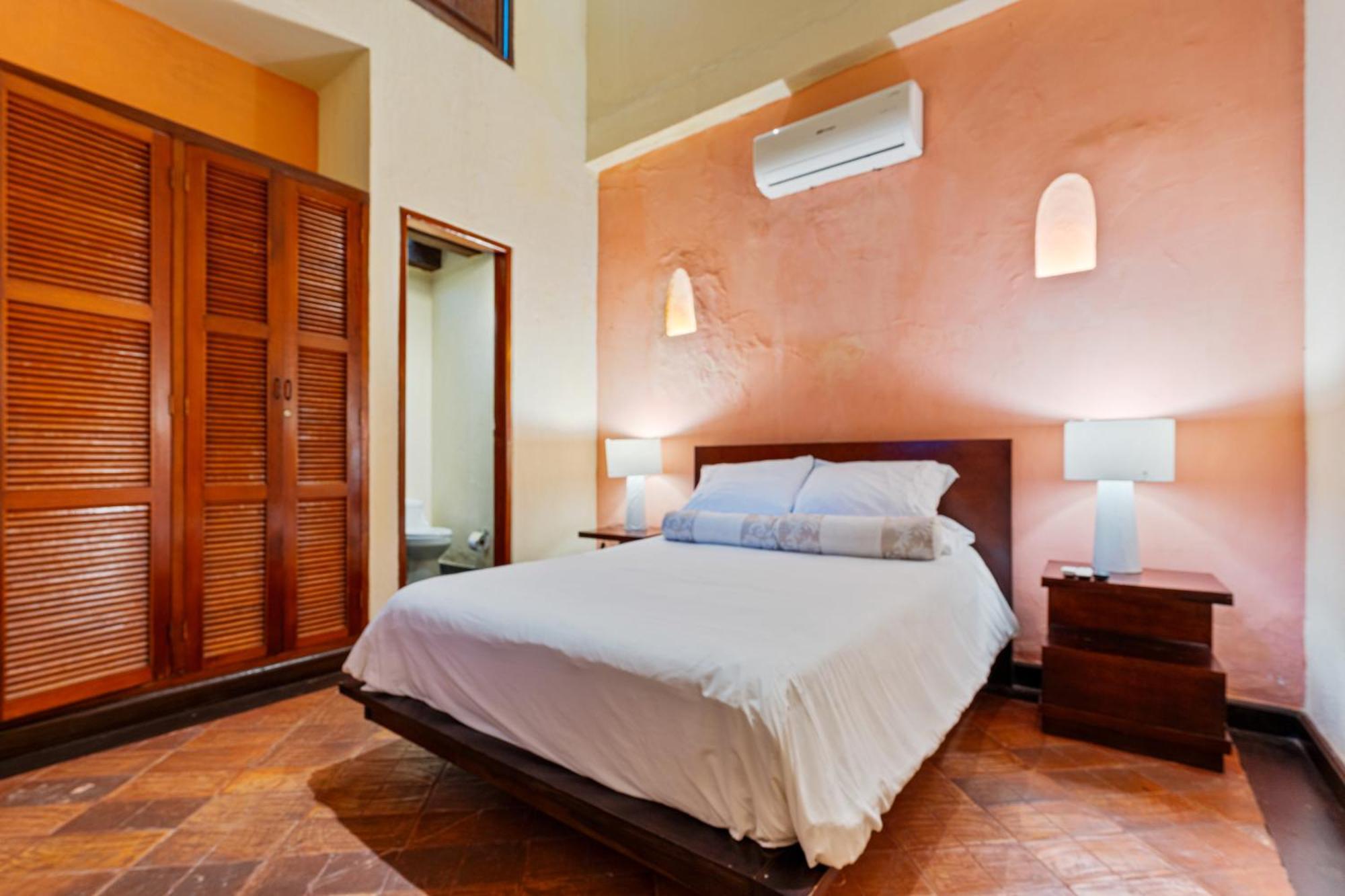Hotel Reve